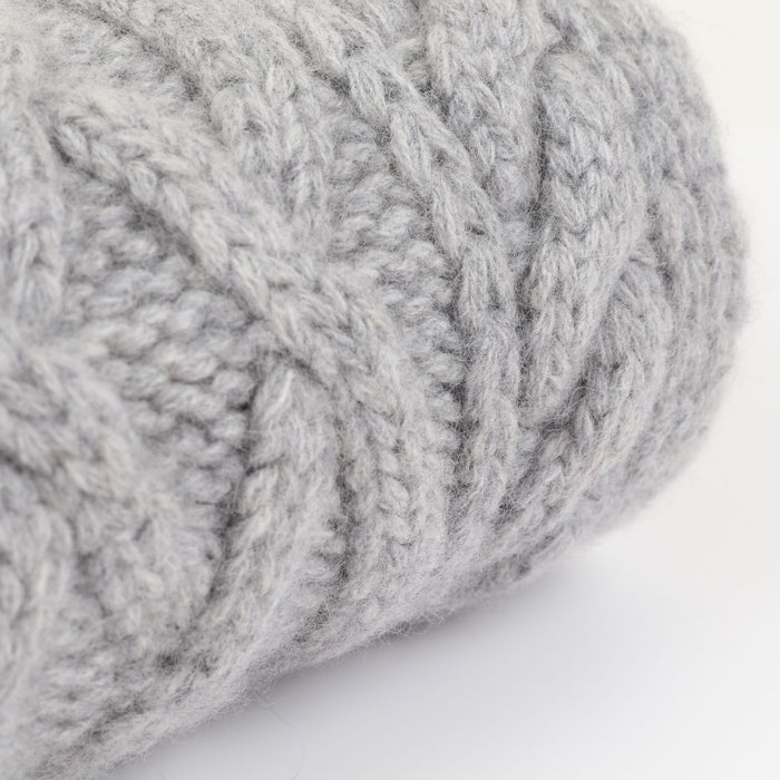 close up of cable detail