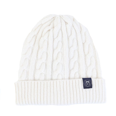 men's cable beanie in colour ecru. 