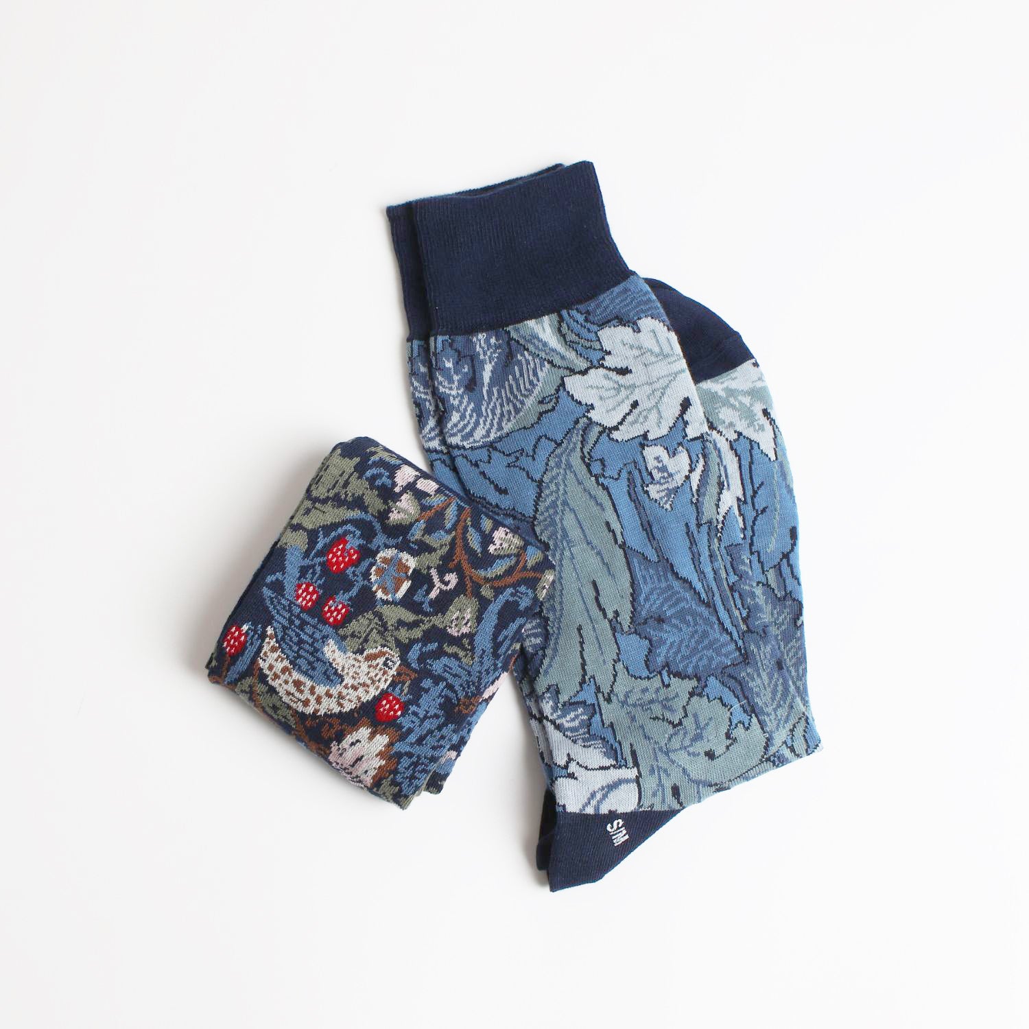 2 pairs of William Morris socks on a white background