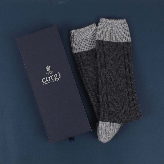 Men's Handmade Fan Cable Pure Cashmere Socks
