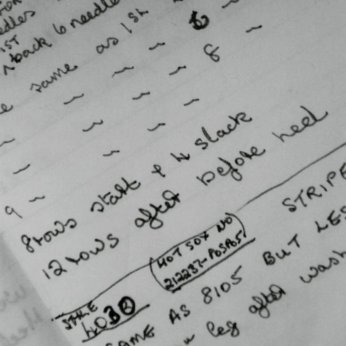 Men's Handmade Fan Cable Pure Cashmere Socks